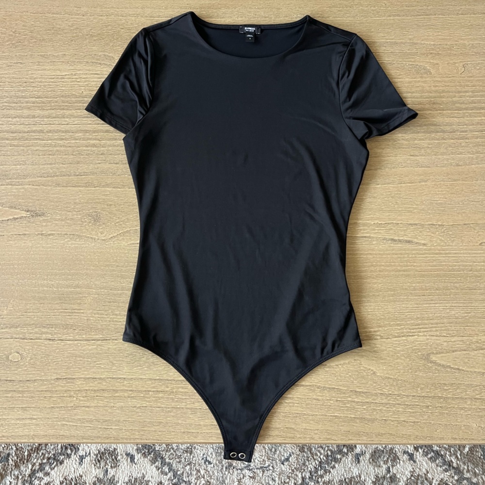 Express Short Sleeve Body Suit